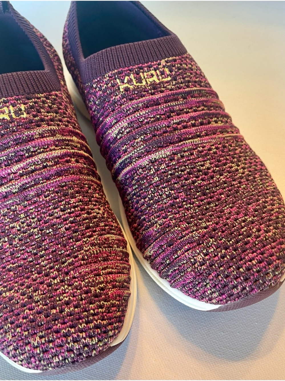 KURU STRIDE NOVA KNIT KURUCLOUD FOAM SLIP ON WOMENS SIZE 7.5 PURPLE CONFETTI - Picture 12 of 17